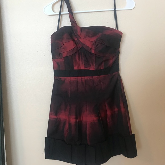 BCBG | red + black one shoulder mini dress - Picture 4 of 8